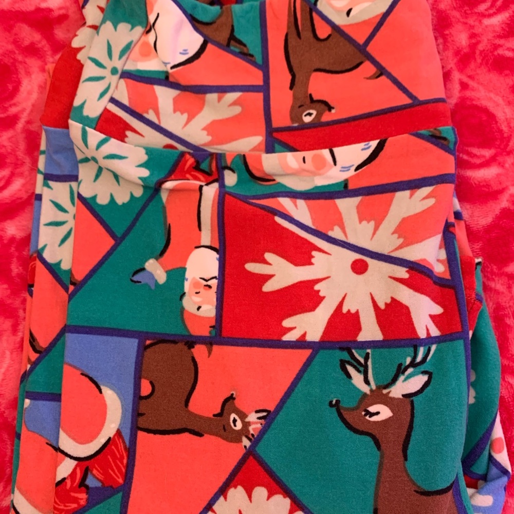 Lularoe OS One Size Christmas Leggings Santa NWOT